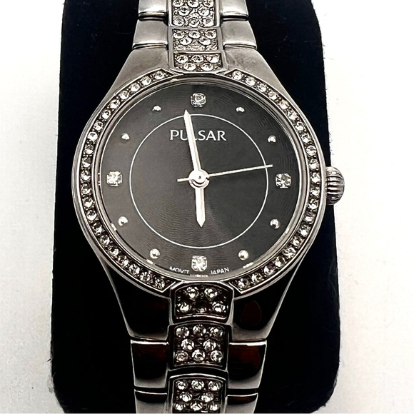 Pulsar Accessories - Womens Watch Pulsar Silver and Black with Crystal Accents 5.5 Wrist New Battery